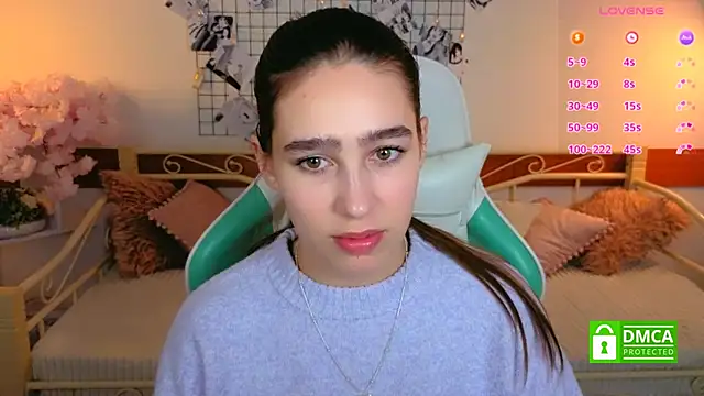  Eliizabeth  online show from 03/02/26, 10:27