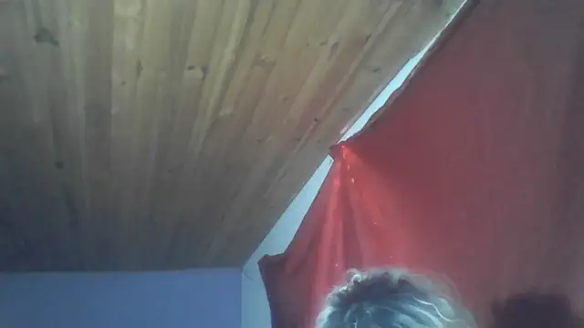 Snapshot of roxana_collins chatting on 10/31/25, 04:35 roxana collins online show from 10/31/25, 04:35