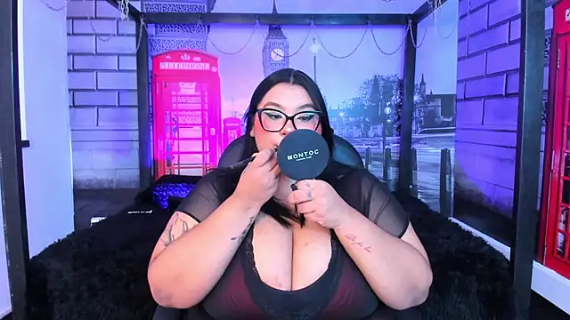 Snapshot of tifanny_bigboobs11 chatting on 05/11/26, 11:38 tifanny bigboobs11 online show from 05/11/26, 11:38