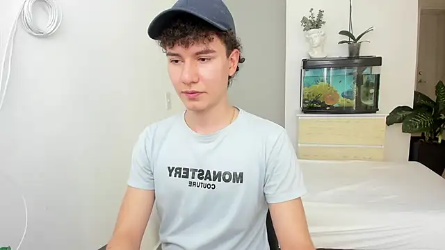 adrian morelly online show from 02/04/25, 07:55