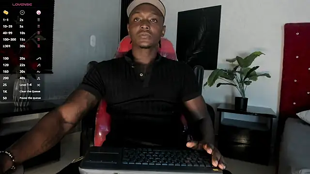 DannSmmith online show from 04/25/26, 04:04