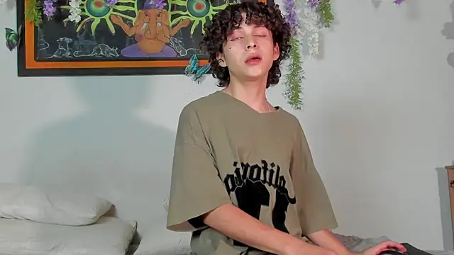 Cherry boy 18 online show from 03/12/25, 02:09