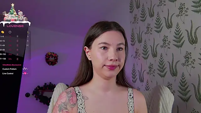 Snapshot of Marie_Diaze chatting on 01/10/25, 05:15 Marie Diaze online show from 01/10/25, 05:15