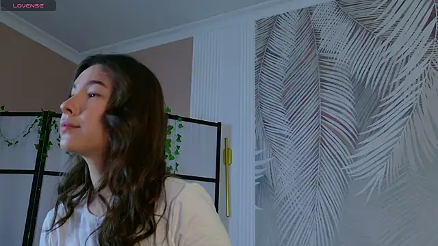Marie Diaze online show from 06/18/26, 05:08