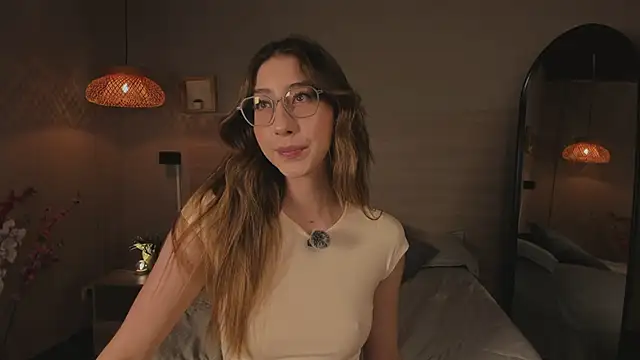 Snapshot of lua_ferch__ chatting on 03/15/25, 12:56 lua ferch online show from 03/15/25, 12:56