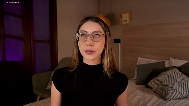 Snapshot of lua_ferch__ chatting on 10/25/25, 12:56 lua ferch online show from 10/25/25, 12:56