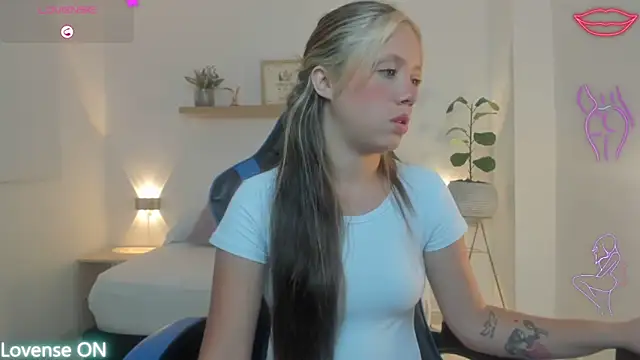 nataly rodri online show from 04/28/26, 01:59