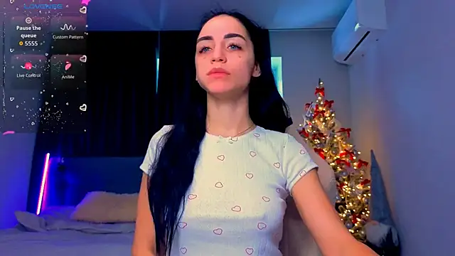 Snapshot of Kemi__Jordan chatting on 01/17/26, 07:13 Kemi Jordan online show from 01/17/26, 07:13