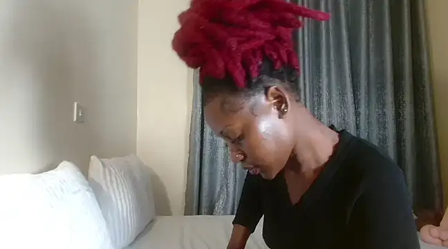 Snapshot of Elegant_Ebony chatting on 02/24/25, 10:25 Elegant Ebony online show from 02/24/25, 10:25