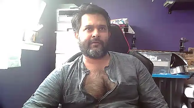Snapshot of Sakhtlaundaz chatting on 01/22/25, 05:17 Sakhtlaundaz online show from 01/22/25, 05:17