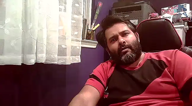 Snapshot of Sakhtlaundaz chatting on 02/03/25, 11:15 Sakhtlaundaz online show from 02/03/25, 11:15