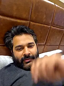 Snapshot of Sakhtlaundaz chatting on 02/25/25, 11:08 Sakhtlaundaz online show from 02/25/25, 11:08