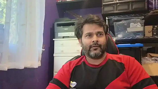 Snapshot of Sakhtlaundaz chatting on 10/05/25, 08:51 Sakhtlaundaz online show from 10/05/25, 08:51
