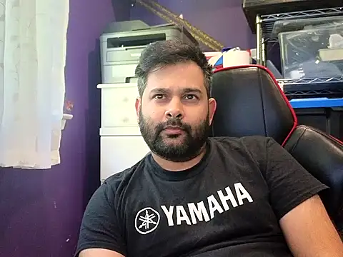 Snapshot of Sakhtlaundaz chatting on 10/16/25, 01:45 Sakhtlaundaz online show from 10/16/25, 01:45