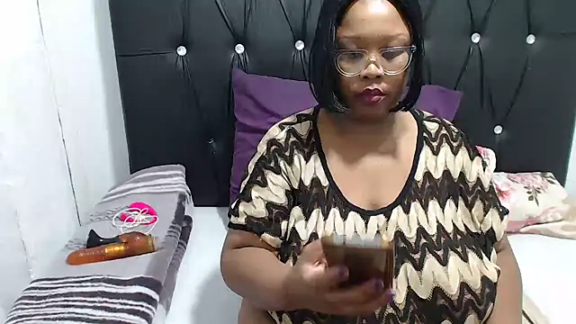 Snapshot of PASION_THUNDERX23 chatting on 03/21/26, 03:15 PASION THUNDERX23 online show from 03/21/26, 03:15