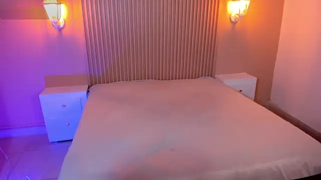 EmilyEvans7 online show from 03/13/25, 07:28