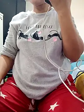 lolo890 online show from 11/14/25, 01:21