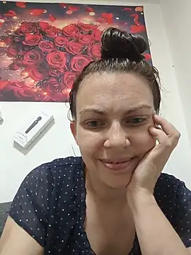 Snapshot of LEAsquirt91 chatting on 06/25/26, 11:37 LEAsquirt91 online show from 06/25/26, 11:37
