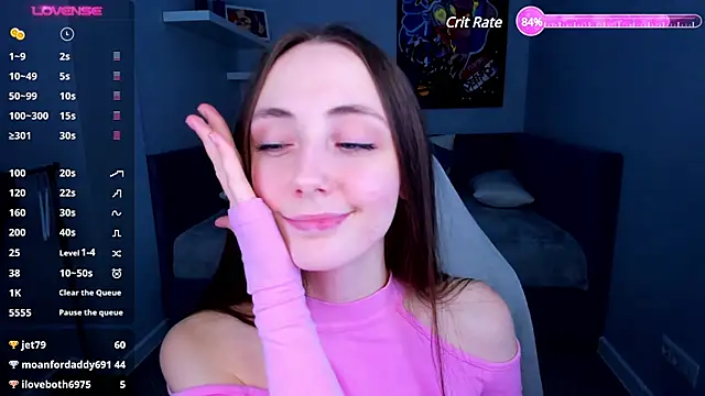 Snapshot of Lexi_Split chatting on 12/17/24, 08:12 Lexi Split online show from 12/17/24, 08:12