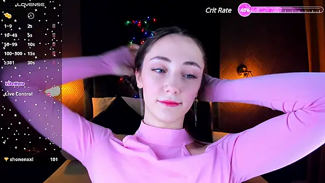 Snapshot of Lexi_Split chatting on 12/26/24, 08:50 Lexi Split online show from 12/26/24, 08:50