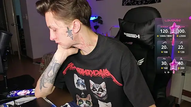 Snapshot of Tima_Lexikov_ chatting on 12/23/24, 06:22 Tima Lexikov online show from 12/23/24, 06:22