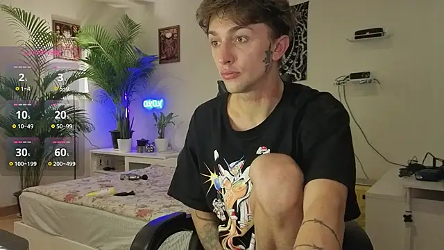 Snapshot of Tima_Lexikov_ chatting on 10/15/25, 05:40 Tima Lexikov online show from 10/15/25, 05:40