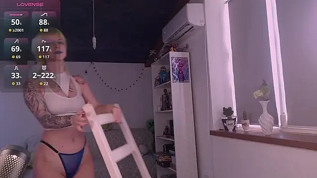 Akiko Hentai online show from 06/25/26, 04:22