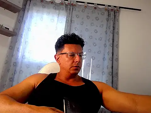 pedropicapi online show from 11/30/25, 07:18