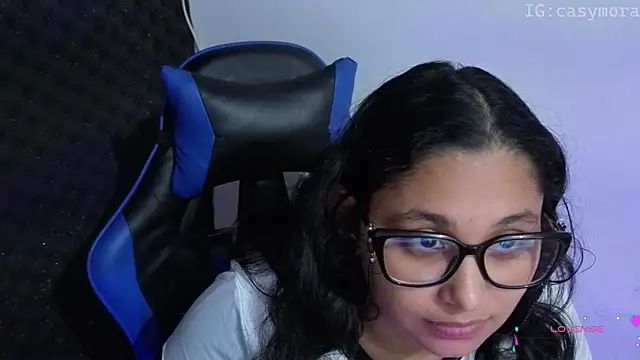 Cuteprincess21 online show from 05/01/26, 12:59