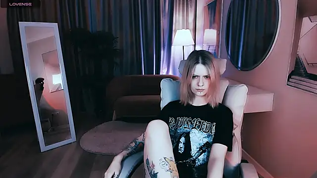 Noah ElmerX online show from 03/13/25, 03:50