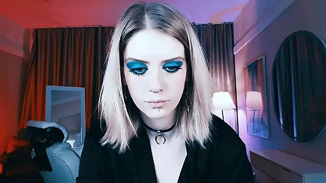 Noah ElmerX online show from 03/18/25, 05:21