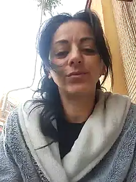 bruneta sexy23 online show from 01/26/25, 08:36