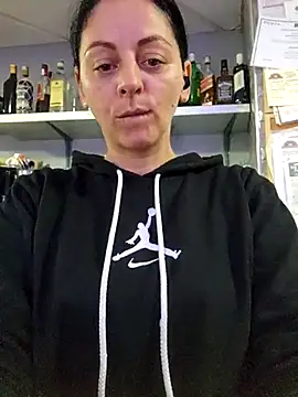 bruneta sexy23 online show from 03/01/25, 07:30