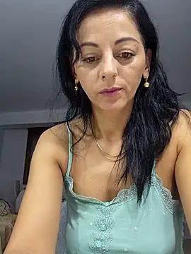 bruneta sexy23 online show from 10/03/25, 03:58