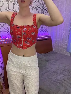Kristina03 online show from 05/21/26, 09:22
