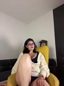 adriana71 online show from 06/11/26, 03:26