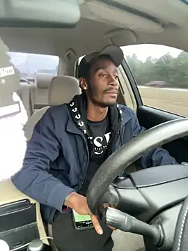 Snapshot of ITSONLYKENNY chatting on 02/10/25, 01:44 ITSONLYKENNY online show from 02/10/25, 01:44