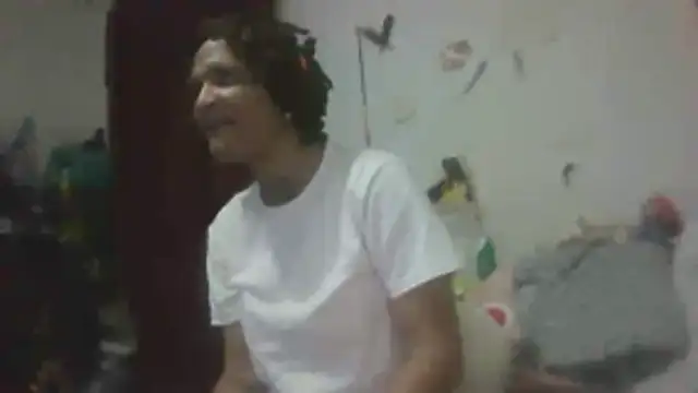 Snapshot of paradisejas chatting on 03/18/26, 01:42 paradisejas online show from 03/18/26, 01:42