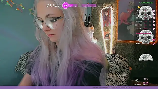 Snapshot of Fridart-house_Fortuna chatting on 12/15/24, 11:20 Fridart-house Fortuna online show from 12/15/24, 11:20