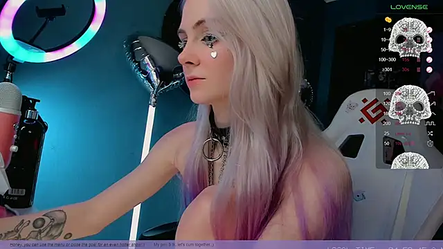 Snapshot of Fridart-house_Fortuna chatting on 01/28/25, 01:59 Fridart-house Fortuna online show from 01/28/25, 01:59