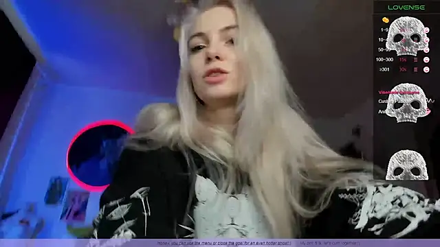 Snapshot of Fridart-house_Fortuna chatting on 09/24/25, 12:08 Fridart-house Fortuna online show from 09/24/25, 12:08