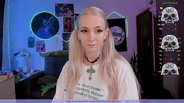 Snapshot of Fridart-house_Fortuna chatting on 09/26/25, 11:58 Fridart-house Fortuna online show from 09/26/25, 11:58