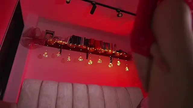 melissajoness3 online show from 12/03/24, 11:46