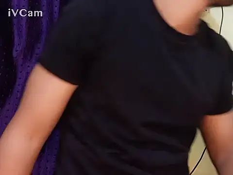 Snapshot of felix_dion chatting on 01/26/25, 01:04 felix dion online show from 01/26/25, 01:04