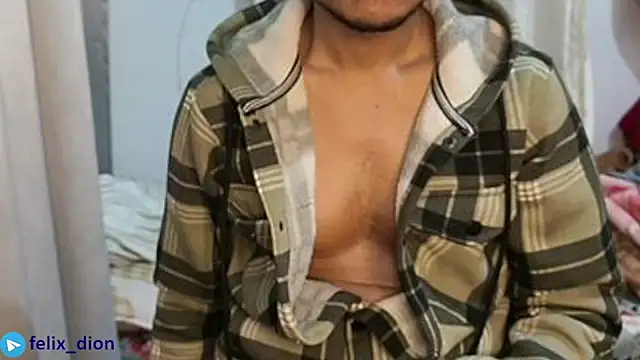 Snapshot of felix_dion chatting on 02/06/26, 06:11 felix dion online show from 02/06/26, 06:11