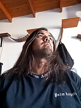 Snapshot of vikingbeard648 chatting on 04/11/26, 12:20 vikingbeard648 online show from 04/11/26, 12:20