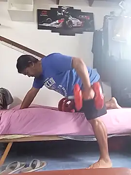 Snapshot of vikingbeard648 chatting on 04/13/26, 11:59 vikingbeard648 online show from 04/13/26, 11:59