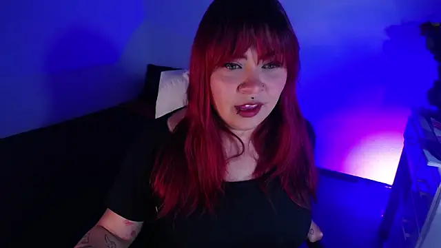 Snapshot of bad_scarlett1 chatting on 10/08/25, 01:25 bad scarlett1 online show from 10/08/25, 01:25