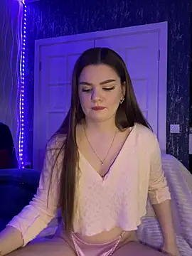 Snapshot of Elizabeth_Hottie_ chatting on 03/15/25, 07:16 Elizabeth Hottie online show from 03/15/25, 07:16