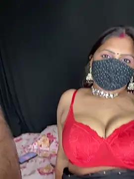 Snapshot of Indian_AvaAddams chatting on 10/13/25, 04:51 Indian AvaAddams online show from 10/13/25, 04:51